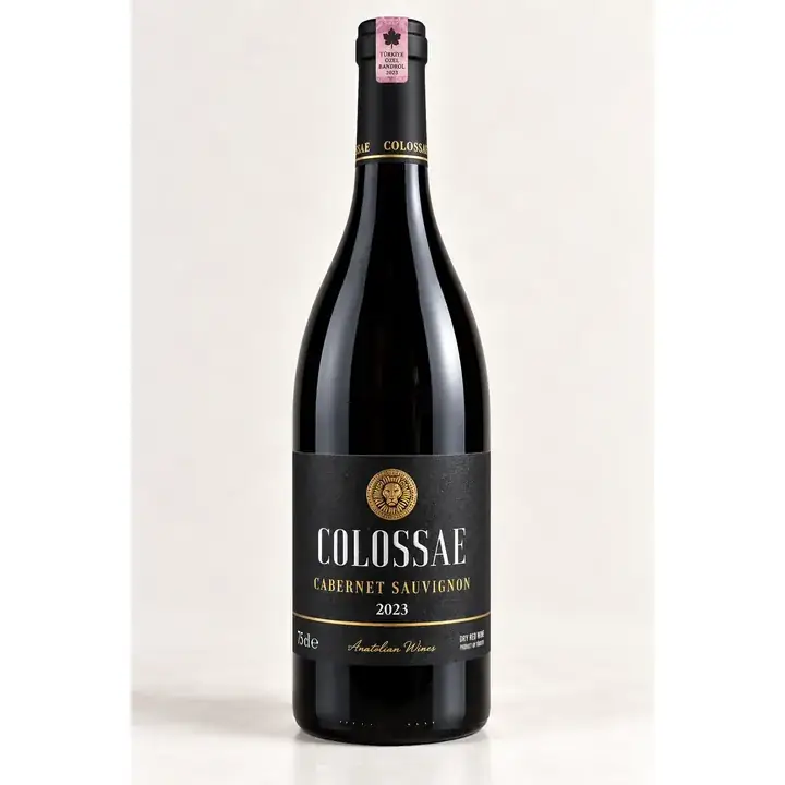 Colossae Cabernet Sauvignon Kırmızı Şarap şişesi – Yarı tatlı kırmızı şarap (Cabernet Sauvignon), Colossae üretimi, Şirince